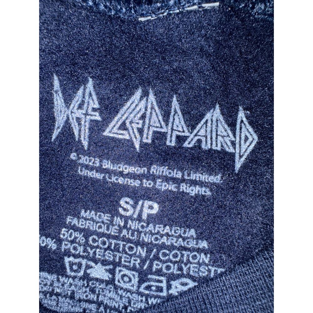 Def Leppard Animal 1987 graphic sweatshirt Navy Blue Size S NWOT - Picture 2 of 3